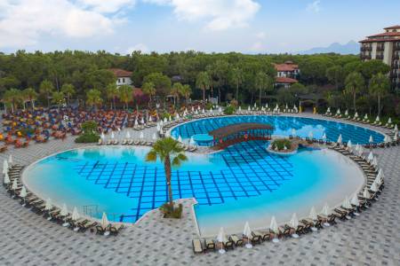 SELECTUM FAMILY RESORT BELEK Pools & Beach